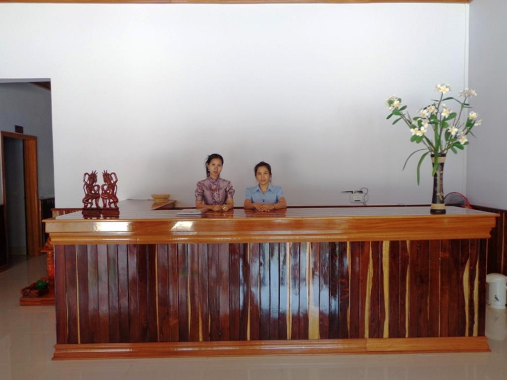 Borey Bokor Guesthouse Kampot Exterior photo