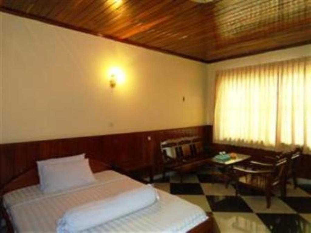 Borey Bokor Guesthouse Kampot Room photo