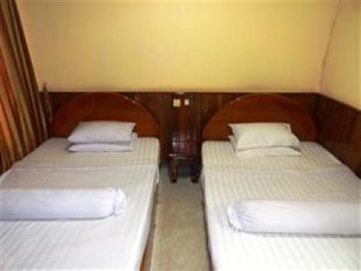 Borey Bokor Guesthouse Kampot Room photo